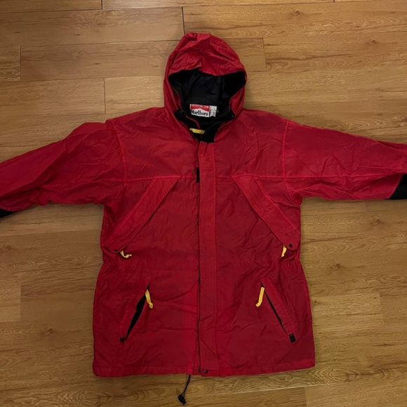 Marlboro Red Vintage Y2K Windbreaker Jacket - Picture 2 of 8